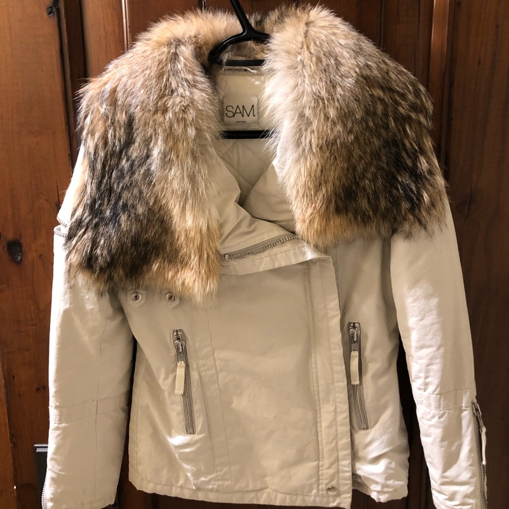 SAM. New York real fur jacket